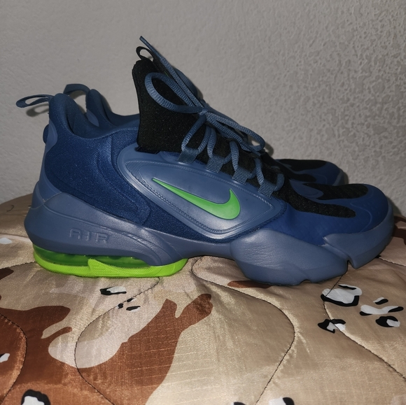 Nike Air Trainers - Picture 10 of 10